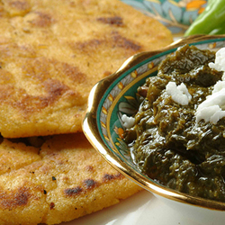 Amritsari Makki Di Roti Sarso Da Saag